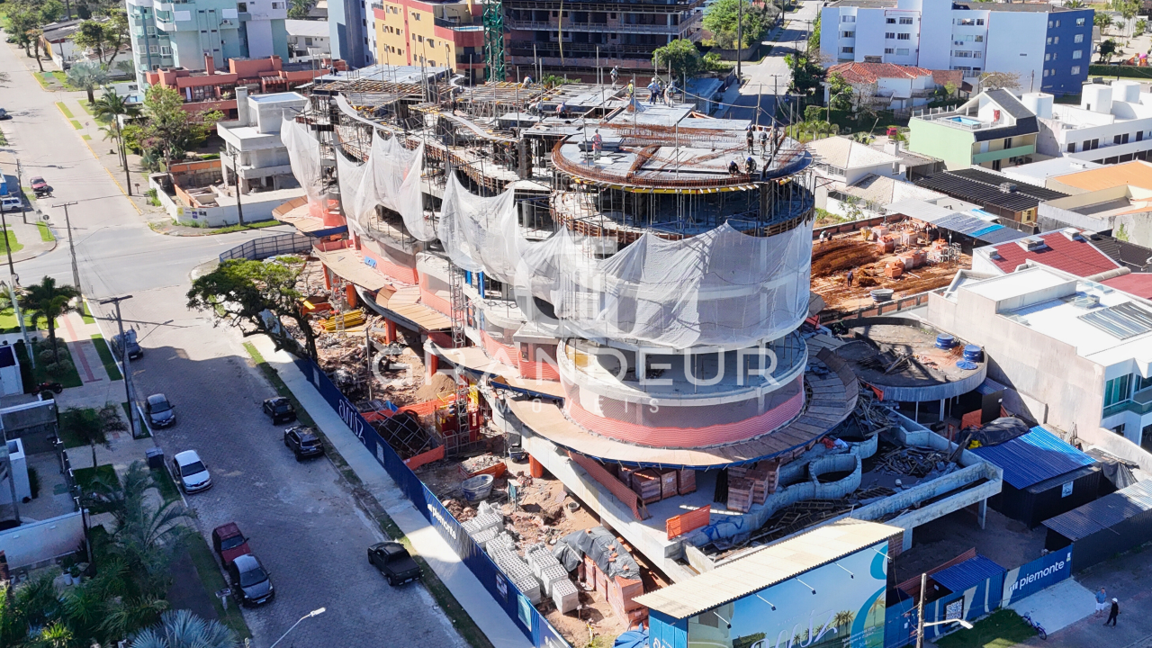 Cobertura à venda no Centro: 
