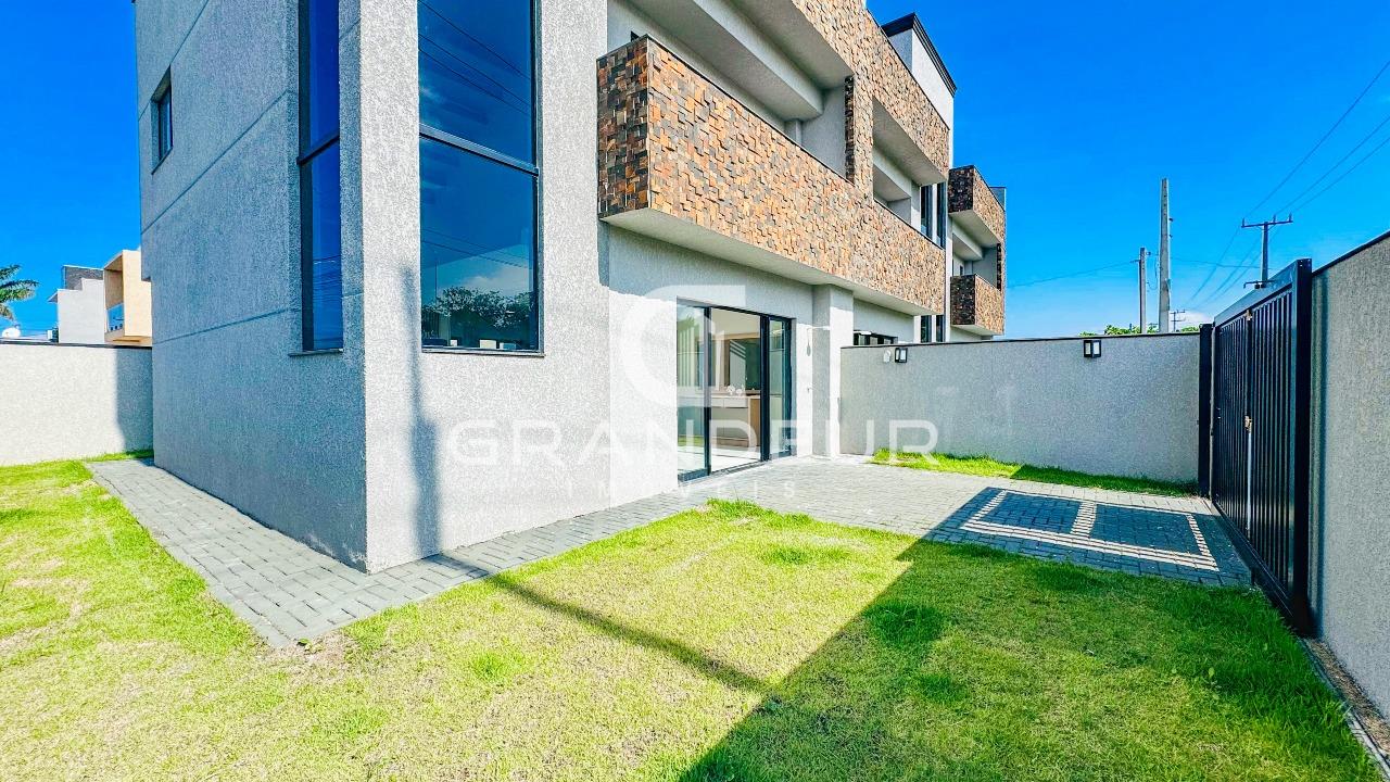 Sobrado à venda no Brejatuba: 