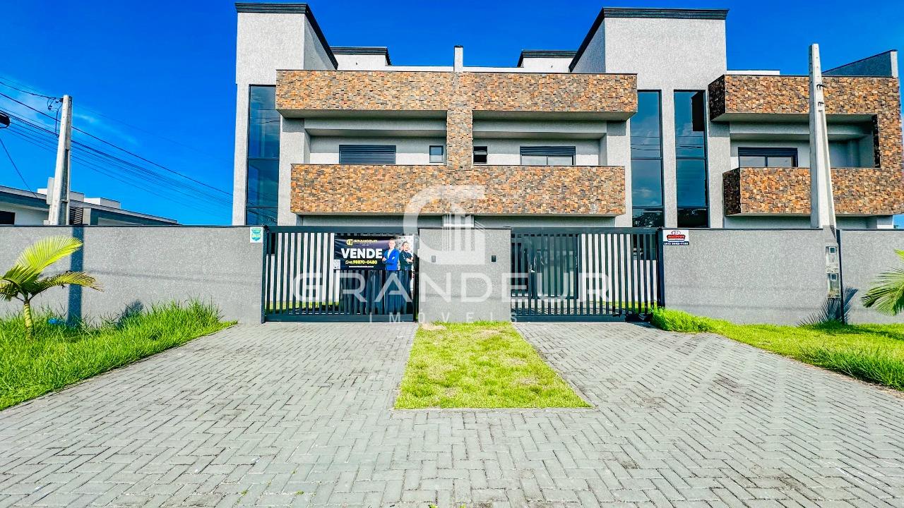 Sobrado à venda no Brejatuba: 