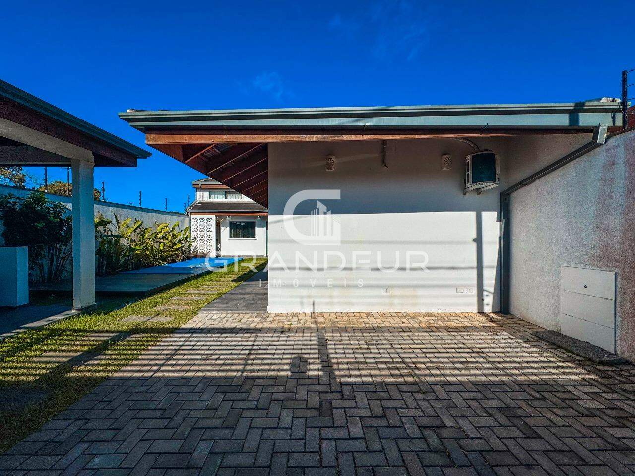 Casa à venda no Cohapar: 