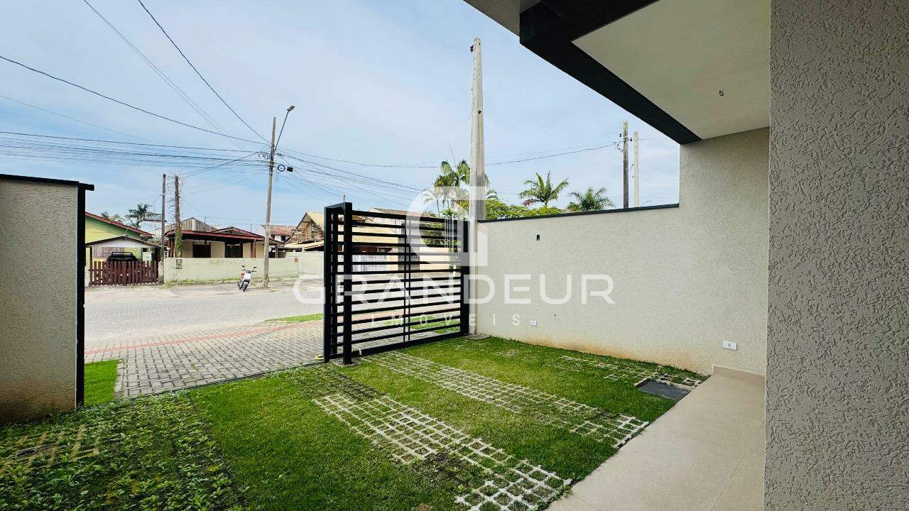 Sobrado à venda no Cohapar: 