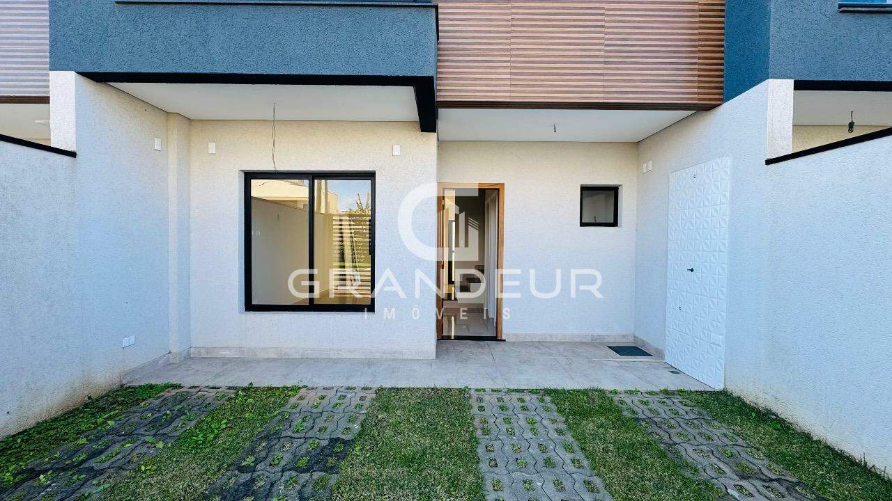Sobrado à venda no Balneário Eliana: 