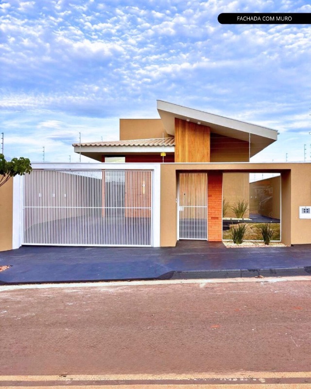 Casa à venda no COSTA DOURADA: 