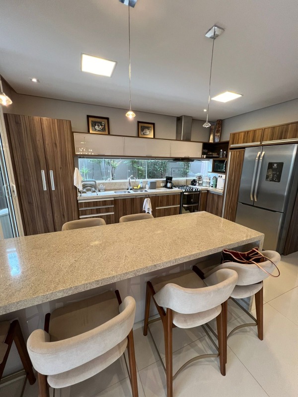 Casa à venda no Ecoville: 