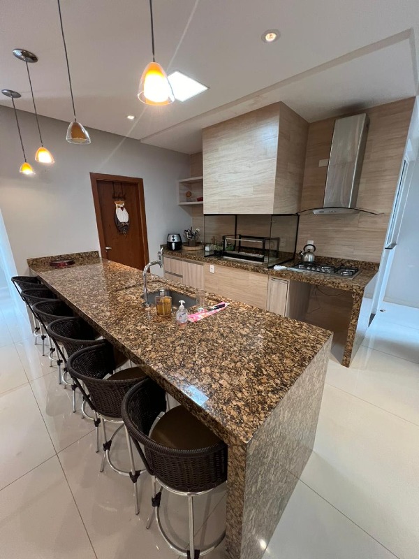 Casa à venda no Ecoville: 