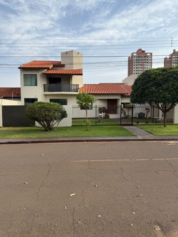Casa à venda no Parque Alvorada: 
