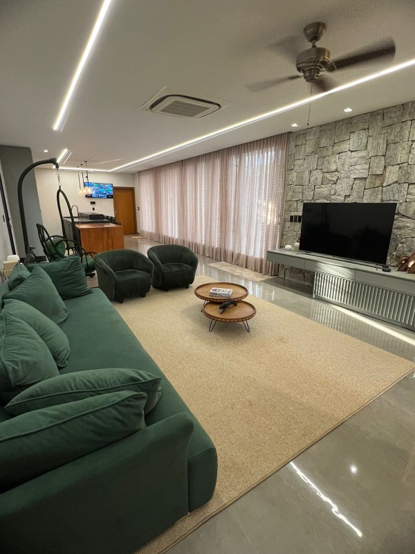 Casa à venda no Vila Planalto: 