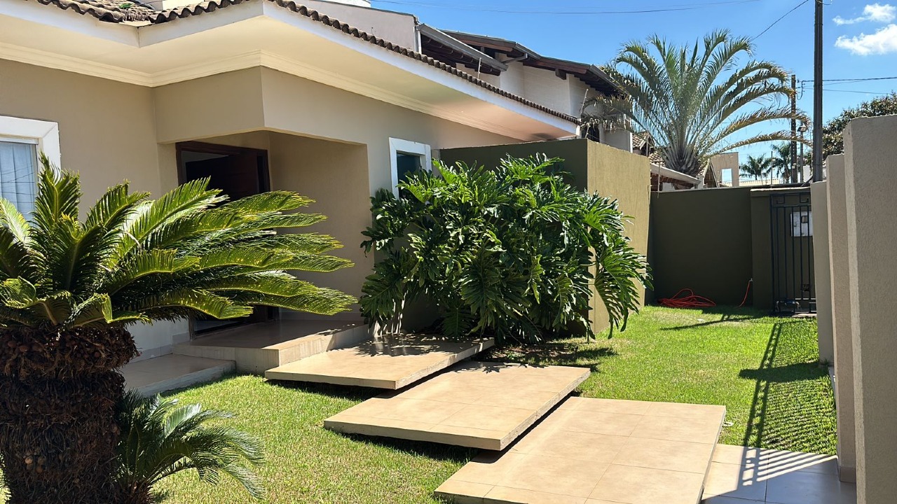 Casa à venda no Jardim Mônaco: 