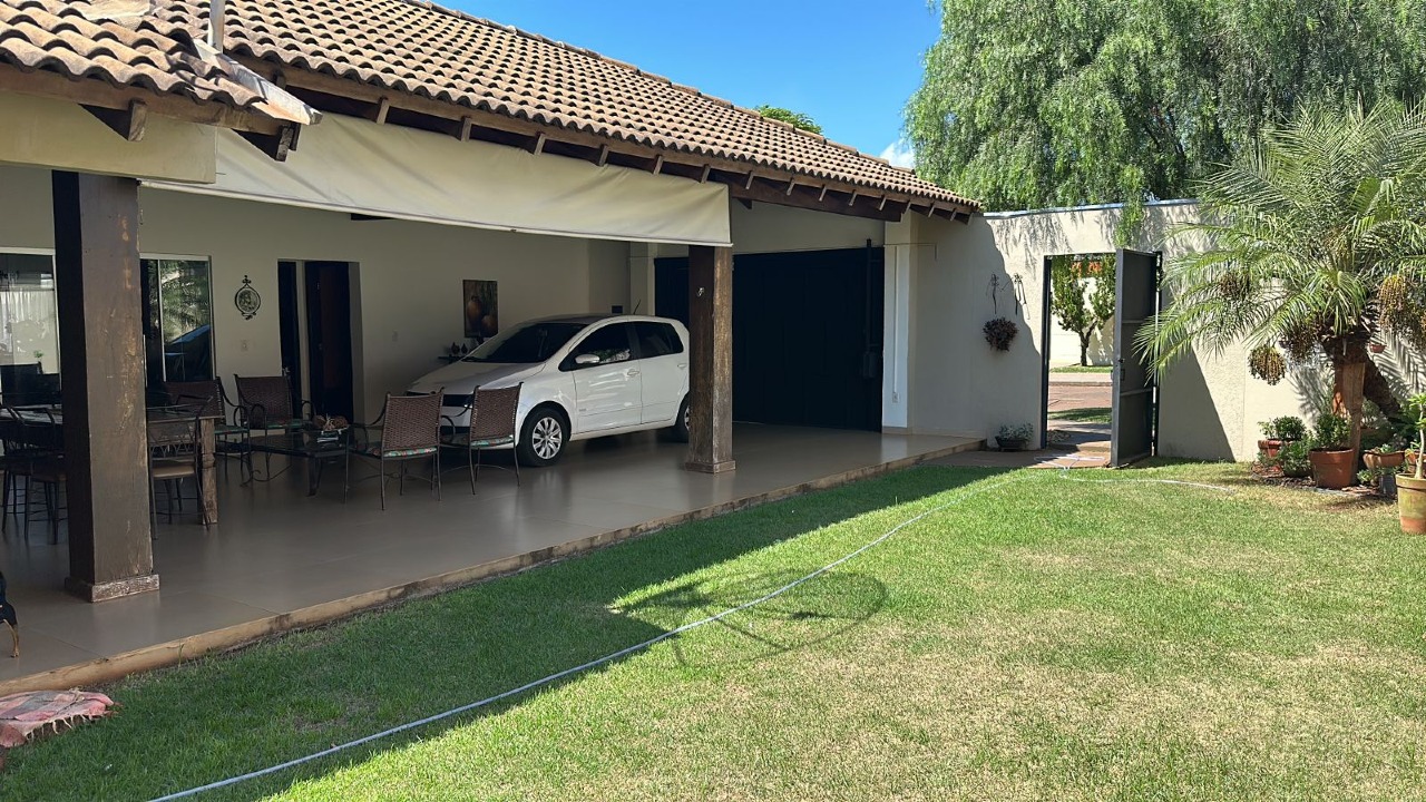 Casa à venda no Jardim Mônaco: 