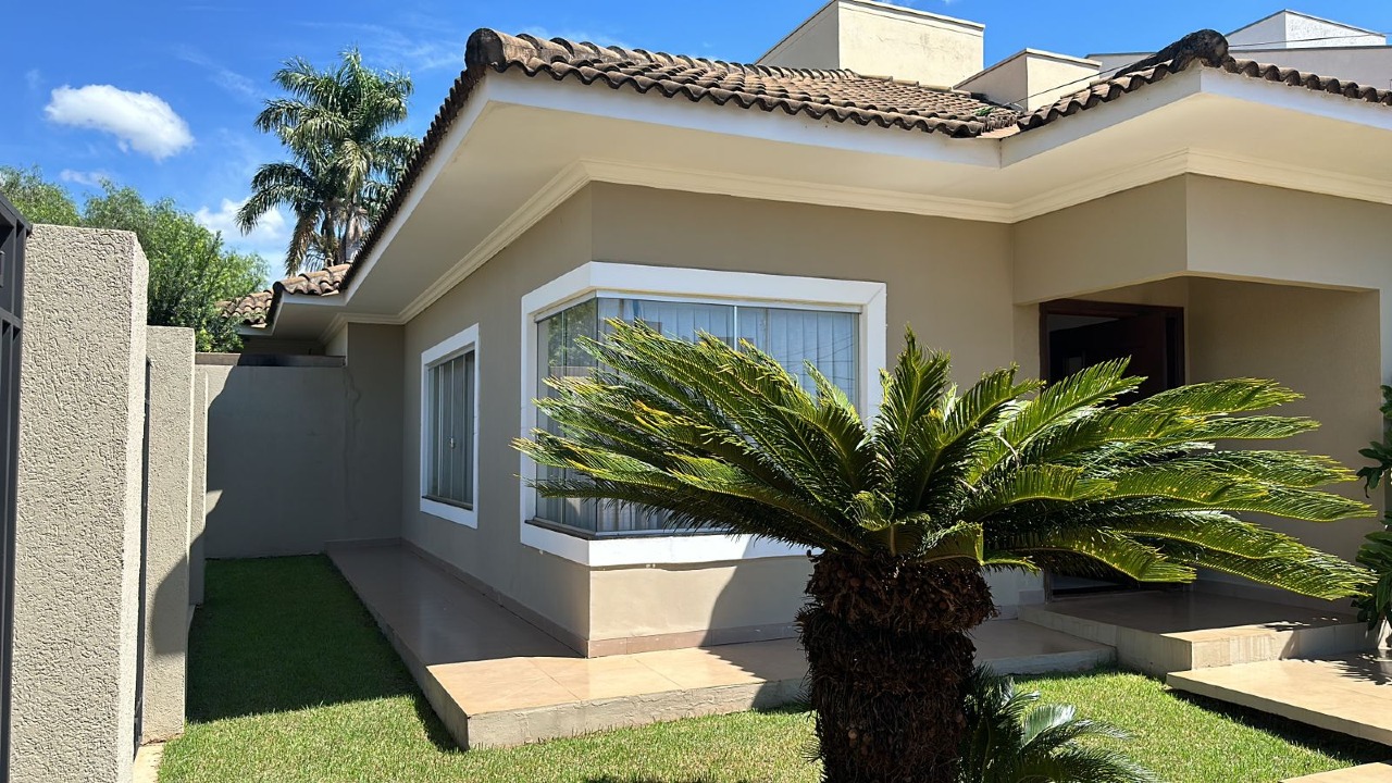 Casa à venda no Jardim Mônaco: 