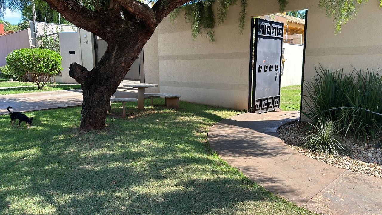 Casa à venda no Jardim Mônaco: 