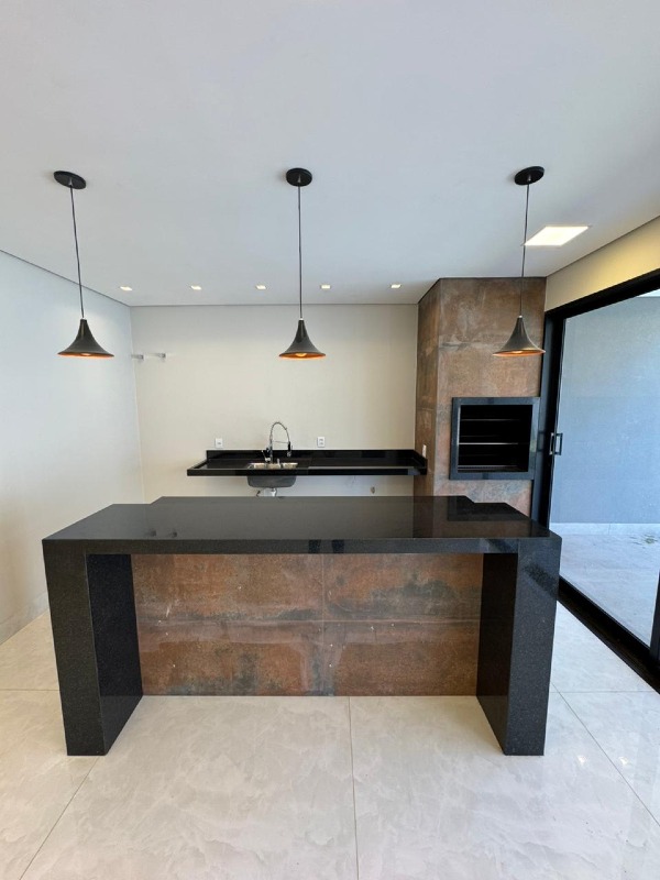 Casa à venda no Ecoville: 