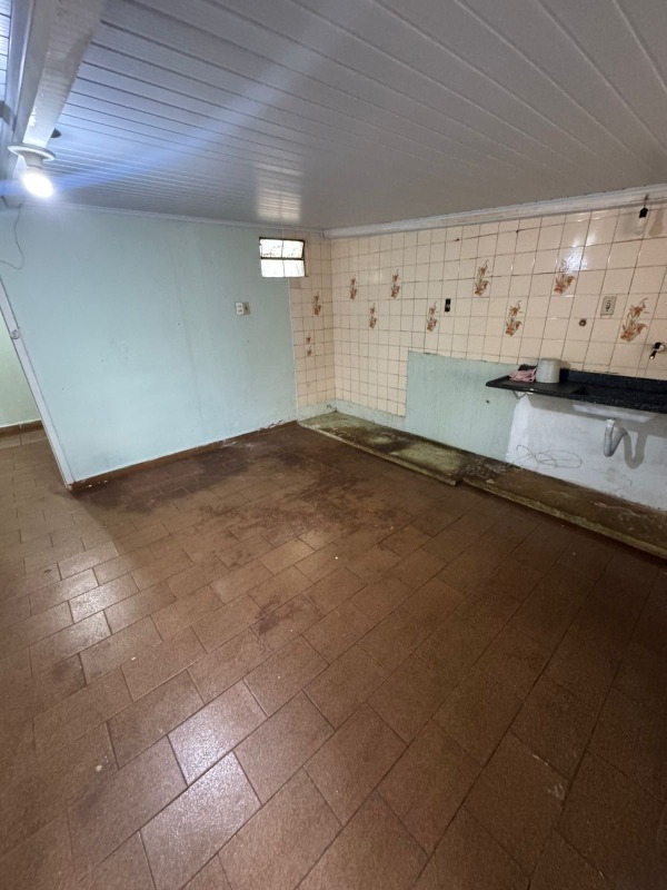 Casa à venda no Jardim Rasslem: 