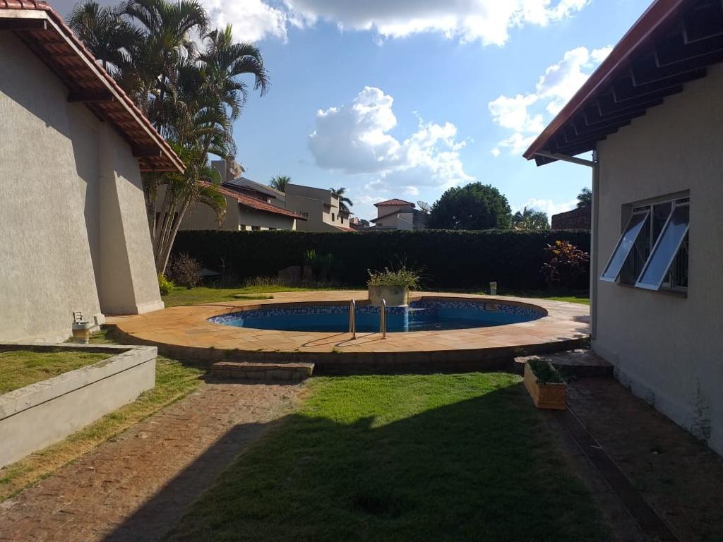 Casa à venda no Portal de Dourados: 