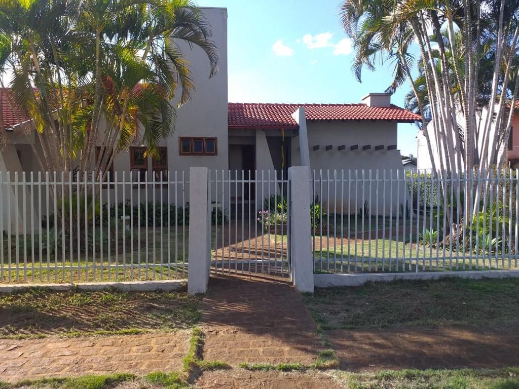 Casa à venda no Portal de Dourados: 