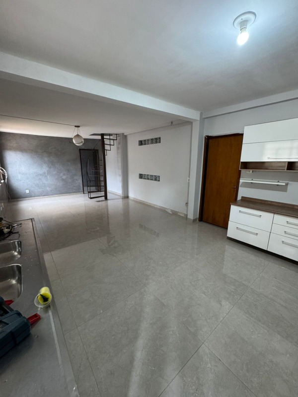 Casa para aluguel no Jardim São Pedro: 