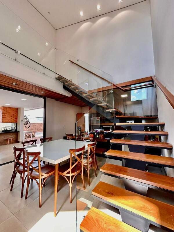 Casa para aluguel no Porto Seguro: 