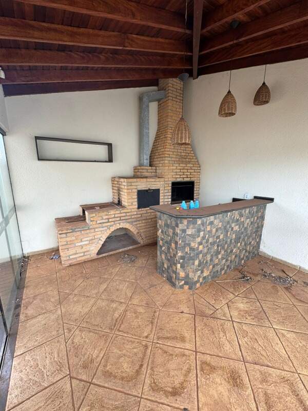 Casa para aluguel no Jardim Mônaco: 