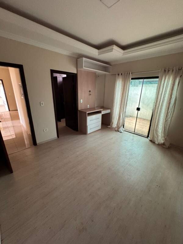 Casa para aluguel no Jardim Mônaco: 