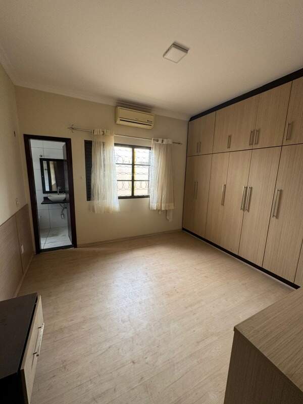 Casa para aluguel no Jardim Mônaco: 