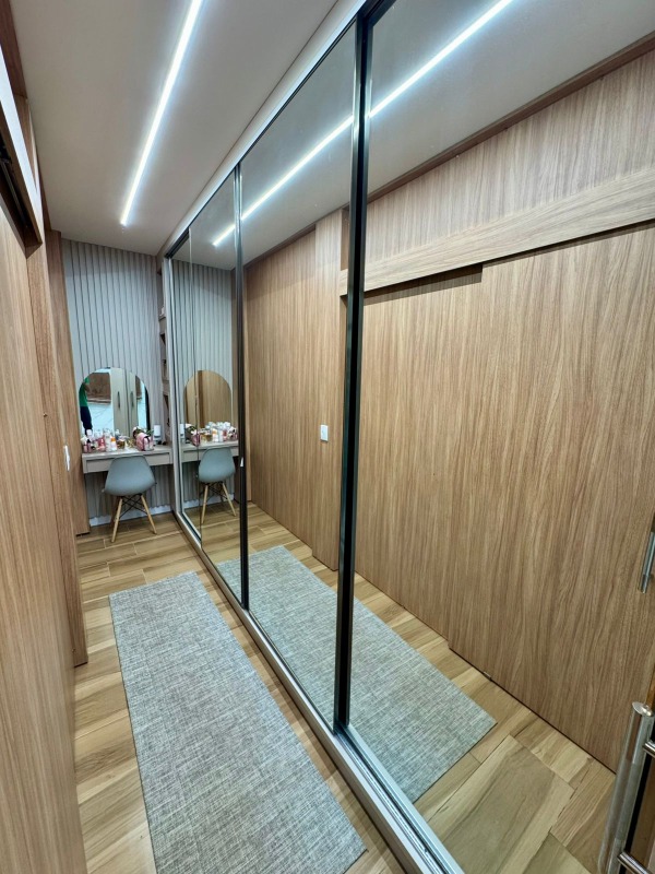 Casa à venda no FLOR DE MAIO : 