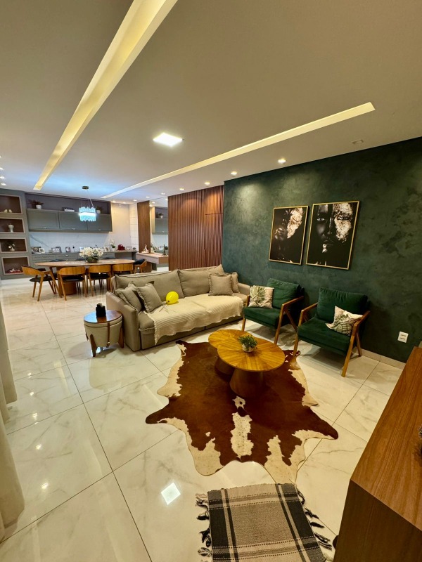 Casa à venda no FLOR DE MAIO : 