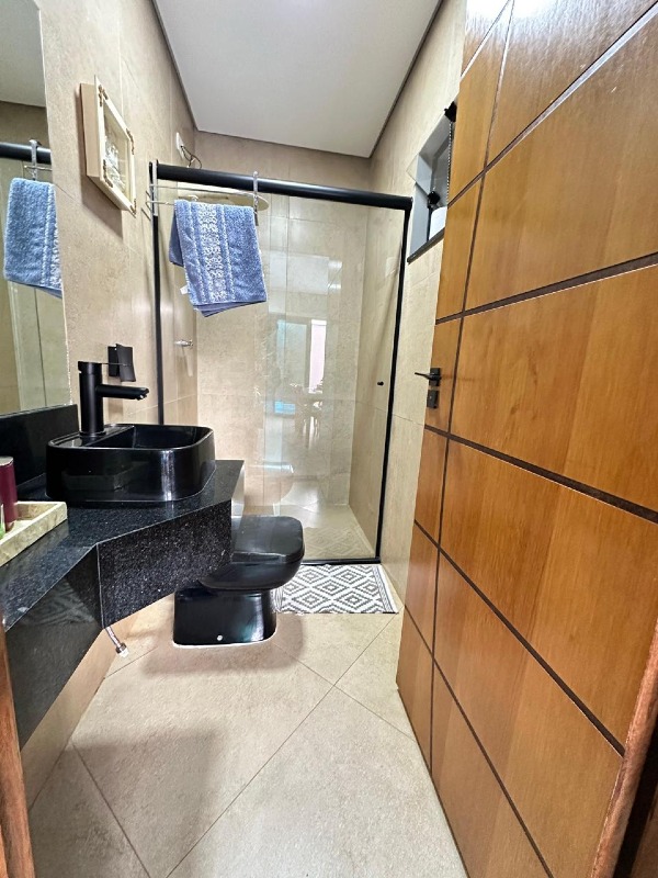 Casa à venda no JARDIM COLIBRI: 