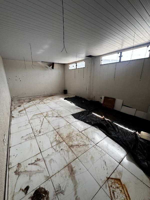 Sala para aluguel no Jardim Flórida II: 