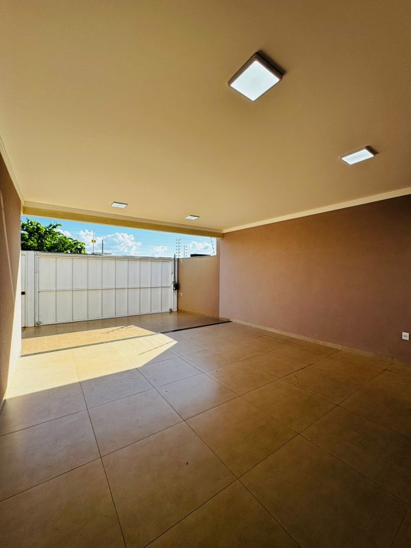 Casa à venda no CRISTHAIS II: 