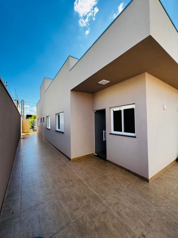 Casa à venda no CRISTHAIS II: 