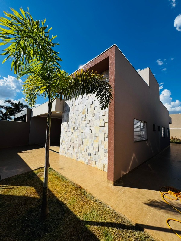 Casa à venda no CRISTHAIS II: 