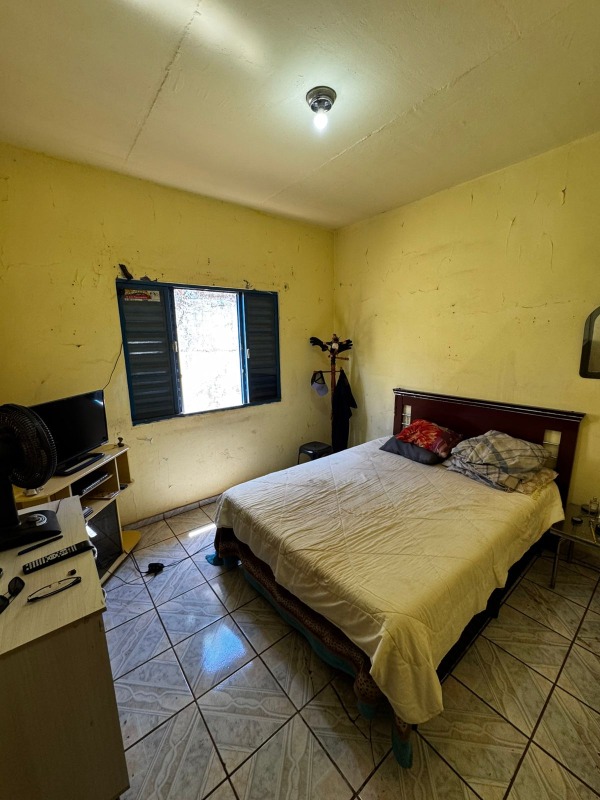 Casa à venda no BNH III PLANO: 