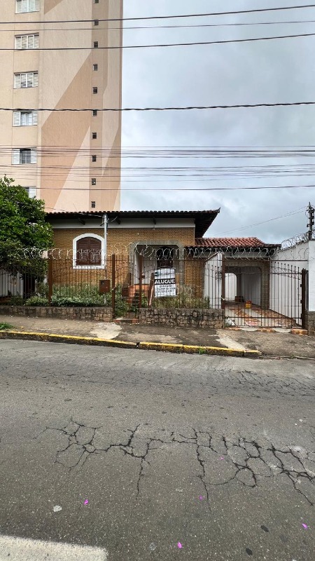 Casa para aluguel no Centro: 