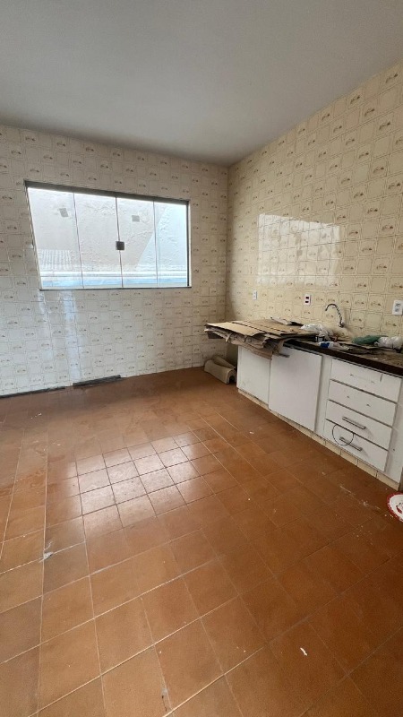 Casa para aluguel no Centro: 