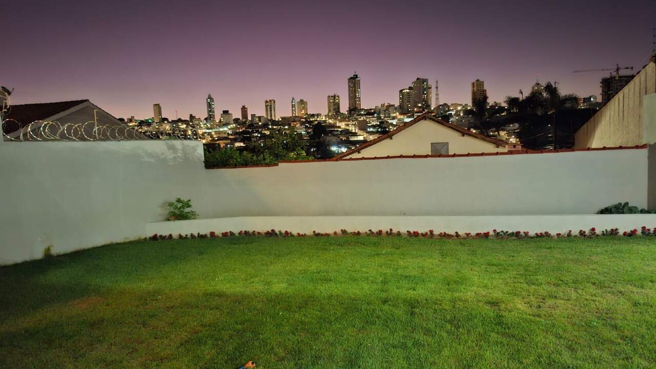 Casa à venda no Jardim Aeroporto : 