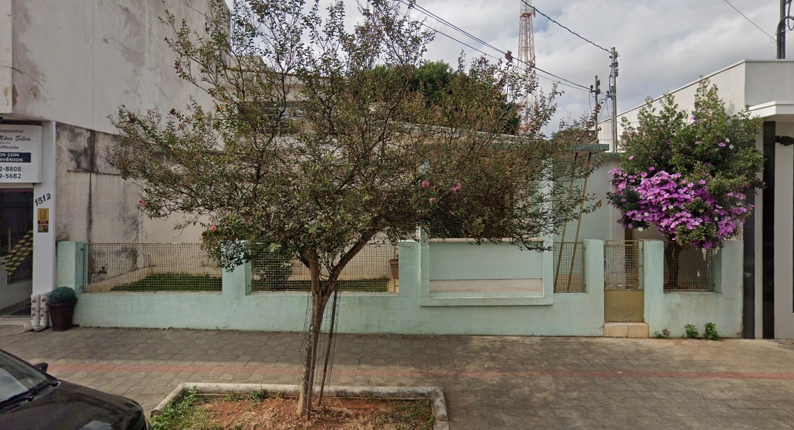 Casa à venda no Centro: 