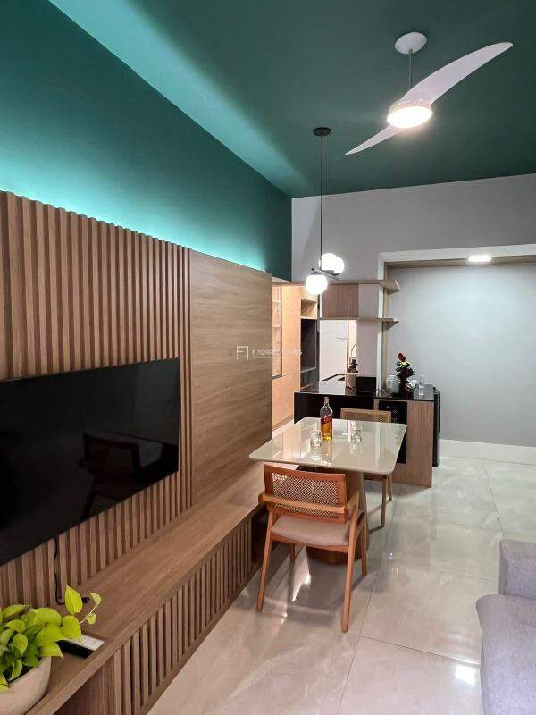Apartamento para aluguel no Copacabana: 