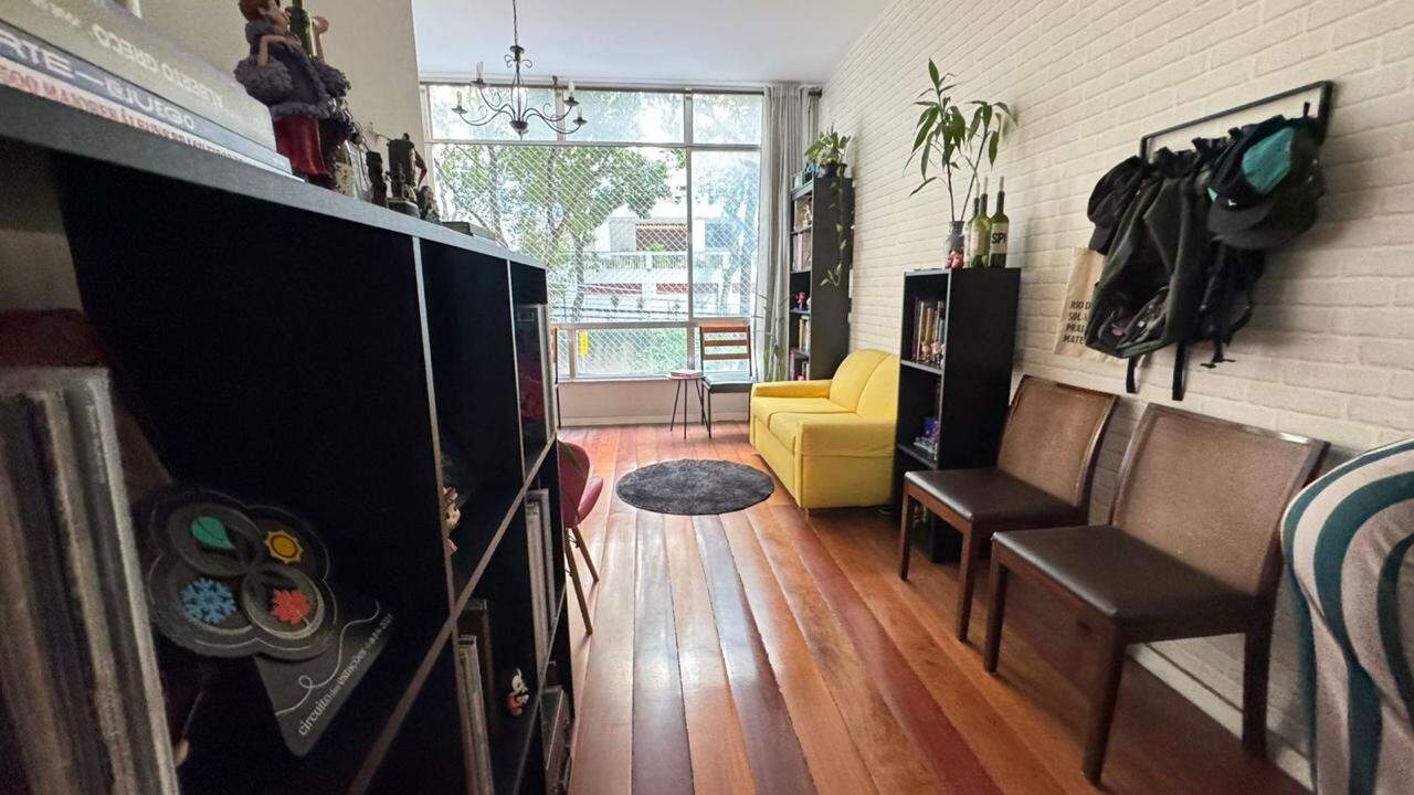 Apartamento à venda no Humaitá: 