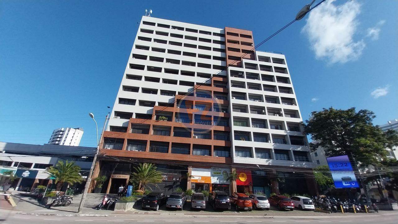 Excelente oportunidade para quem está a procura de sala toda projetada e mobiliada para locação em região estratégica para negócios. Fica na Av. Dom Luís, um dos corredores comerciais mais valorizados em Fortaleza, vizinho ao  Centro universitário Farias Brito, um quarteirão da Av. Senador Virgílio Távora e a poucos metros do shopping pátio Dom Luís. Medindo 37,62m², espaço sala com 02 ambientes individualizados, 01 banheiro e piso de granito. Aproveite o ótimo custo/benefício e agende agora mesmo sua visita!



