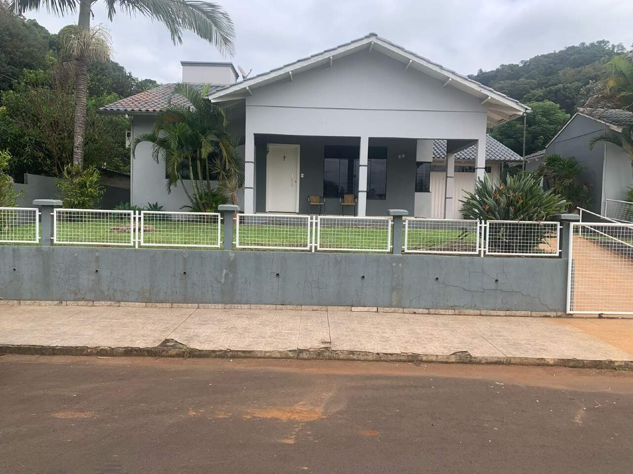 Casa à venda no Três Palmeiras: 