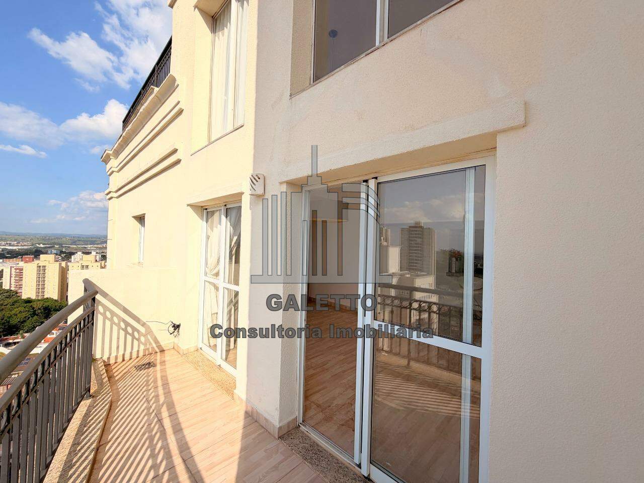 Apartamento à venda no MANSÕES SANTO ANTÔNIO: 