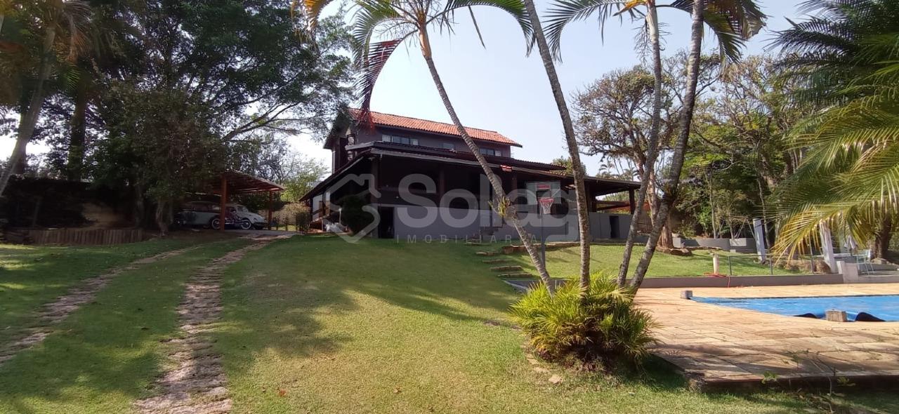 Casa em condomínio à venda no Condomínio Chácaras do Lago: 