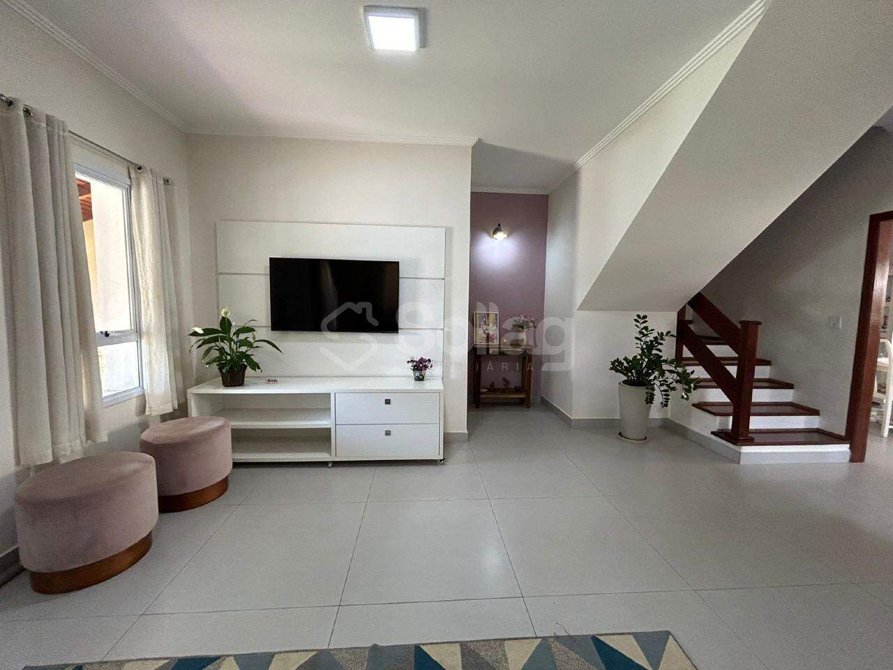 Casa em condomínio à venda no Condomínio Grape Village: 