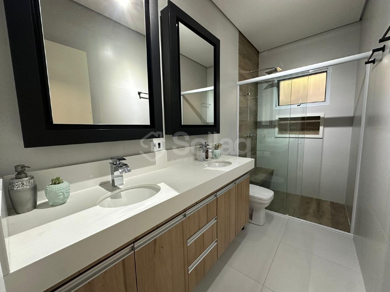 Casa em condomínio à venda no Condomínio Estância Marambaia: 