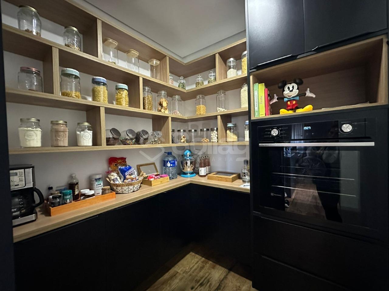 Casa em condomínio à venda no Condomínio Estância Marambaia: 