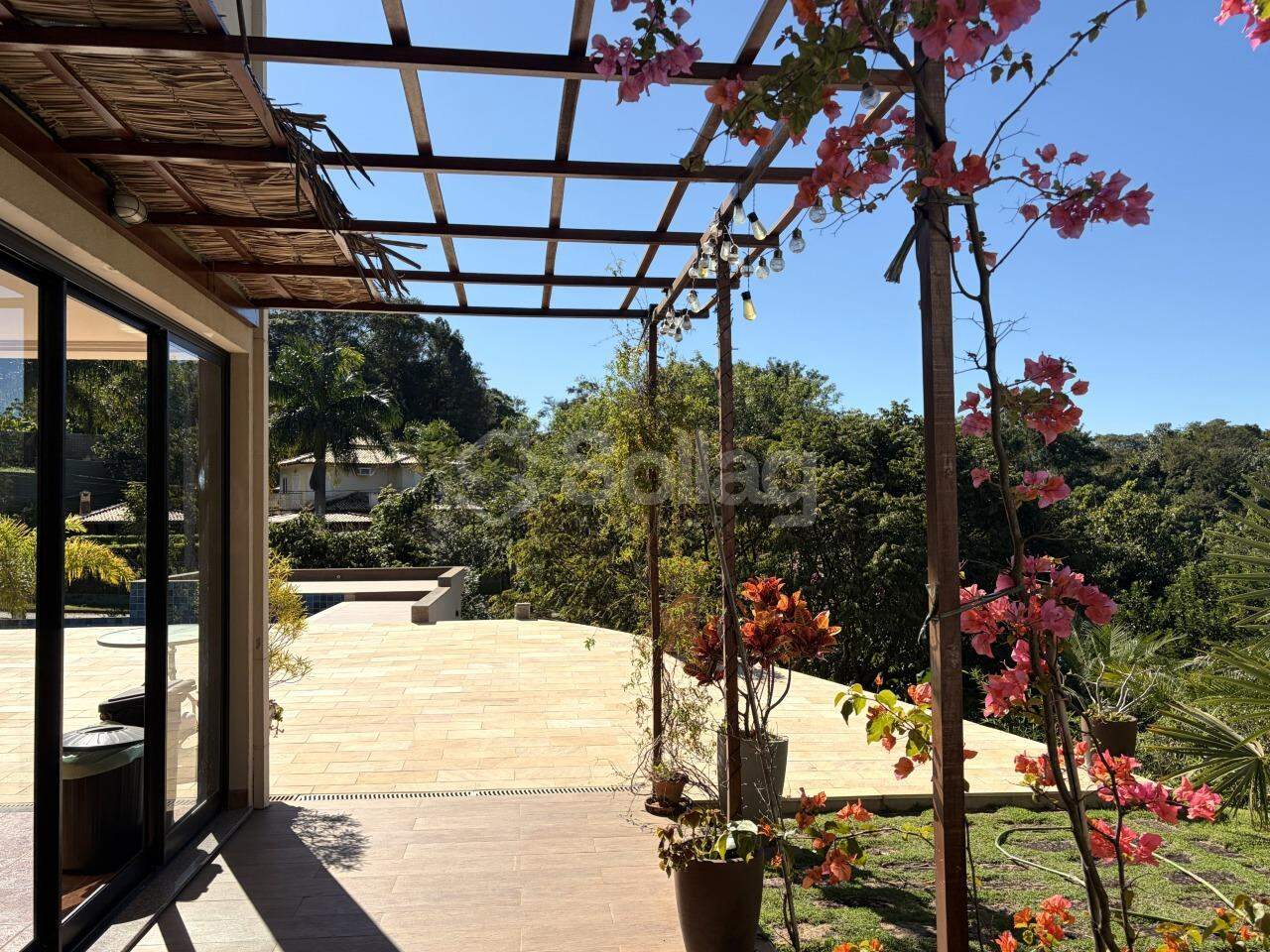 Casa em condomínio à venda no Condomínio Bosque das Araras: 