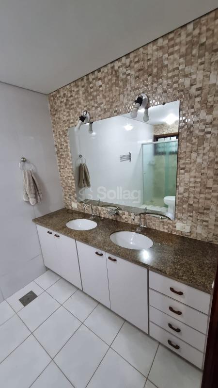 Casa em condomínio à venda no Condomínio Vale da Santa Fé: 