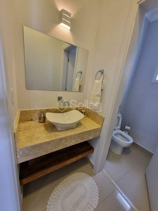 Casa em condomínio à venda no Condomínio Reserva da Mata: 