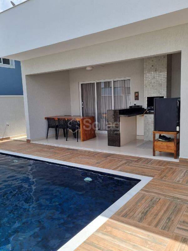 Casa em condomínio à venda no Condomínio Reserva da Mata: 