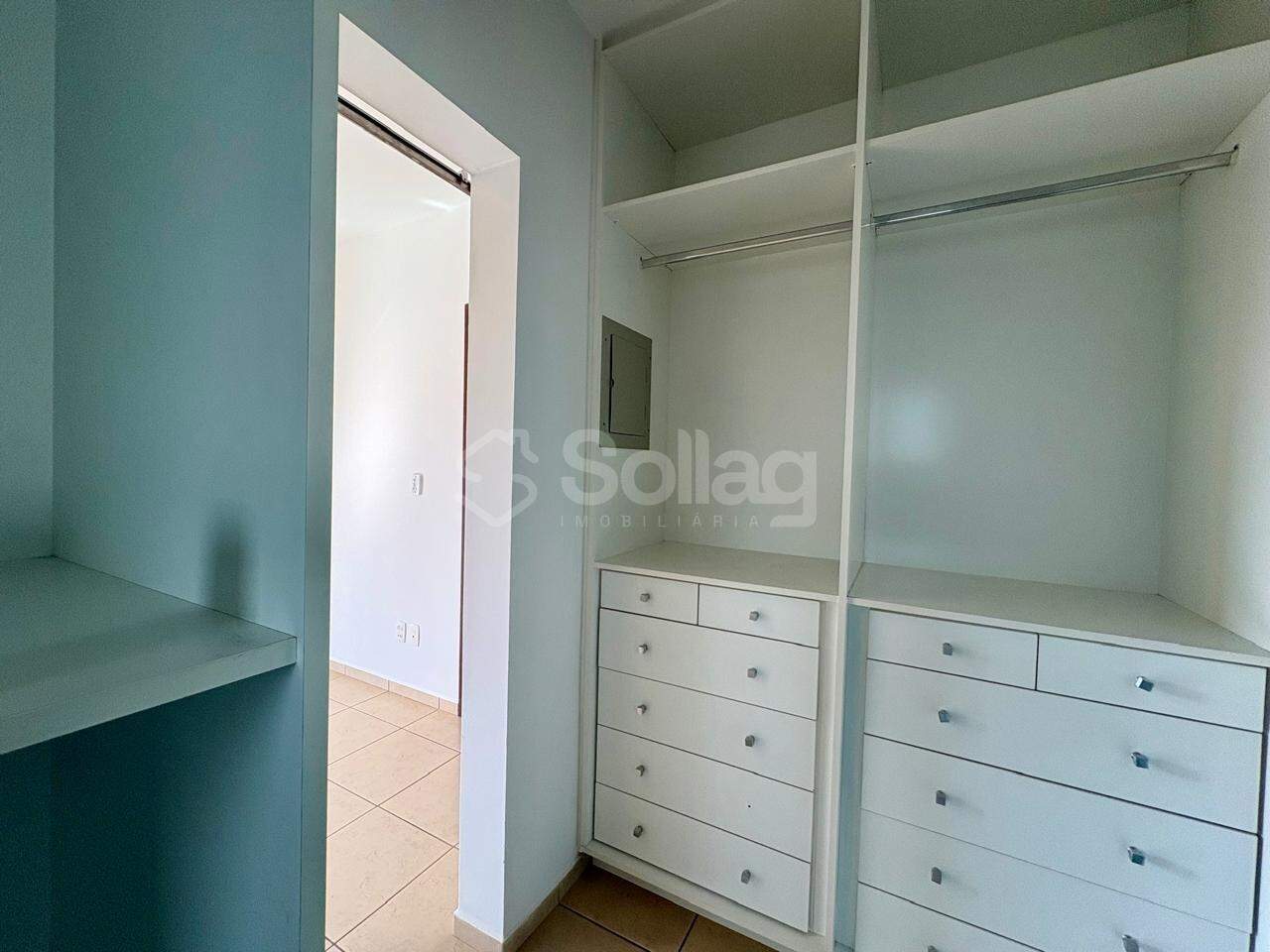 Casa em condomínio à venda no Condomínio Recanto dos Paturis: 